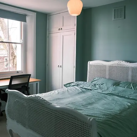 Victorian Rooms In The Heart Of Angel